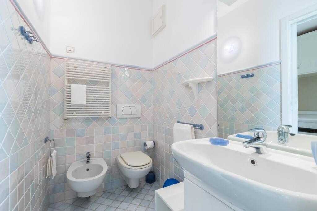 Villa Rocky - Luxury 3Br Apt In Liberty Villa.Pool,Garden,Wifi Roquebrune-Cap-Martin Exteriör bild
